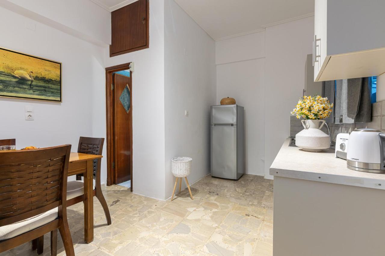 Denise Studios And Apartments Argassi Extérieur photo